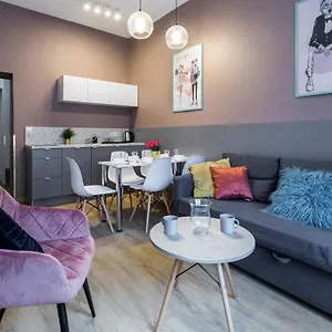 Kazimierz Friendhouse Апартаменты Краков